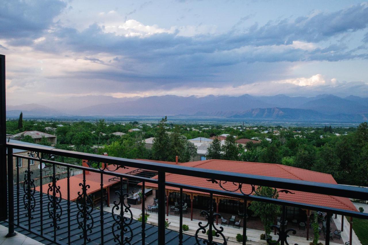 Esquisse Design Hotel Telavi Exterior photo